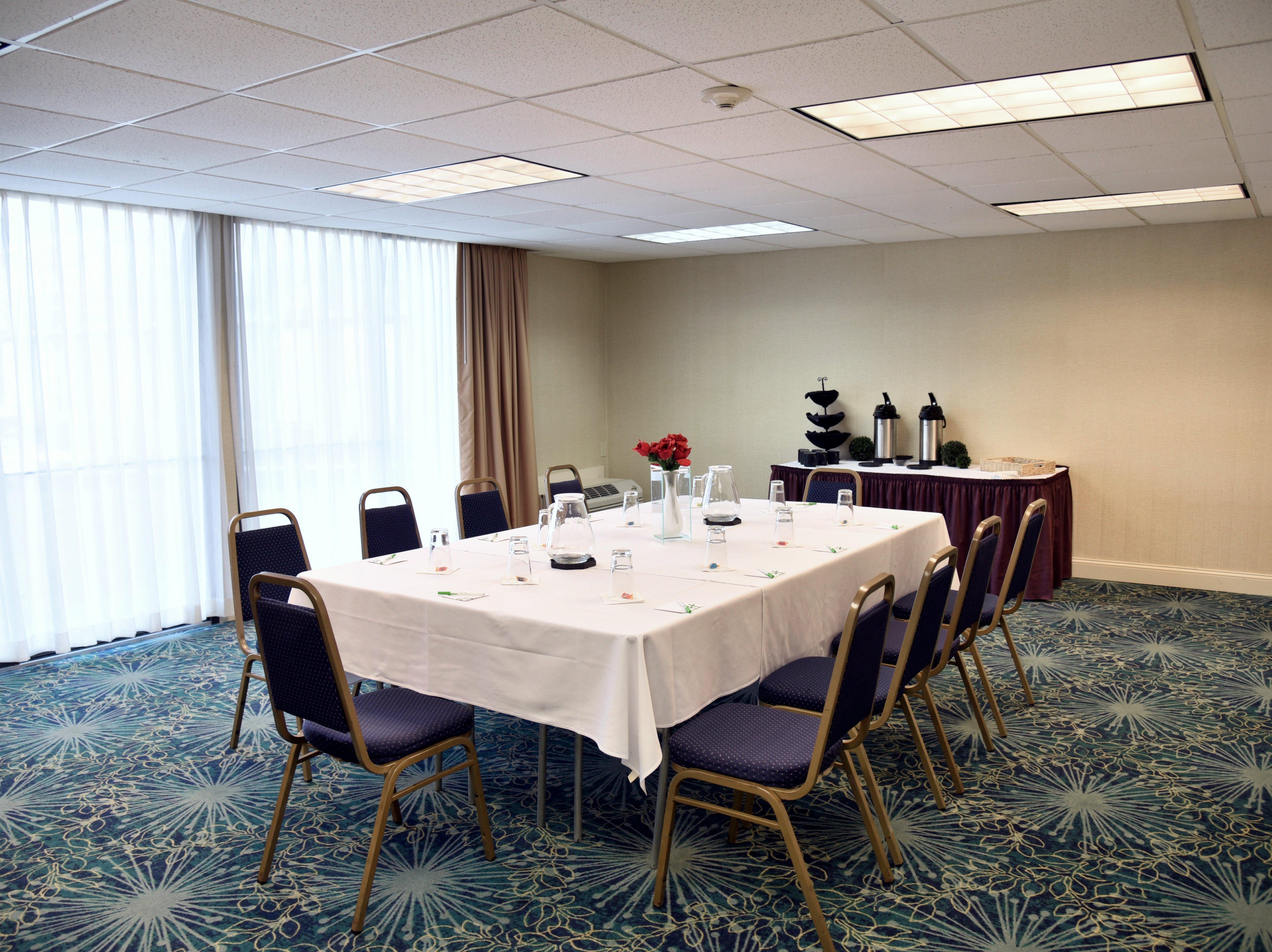 Montrose Holiday Inn Akron-West By Ihg מראה חיצוני תמונה
