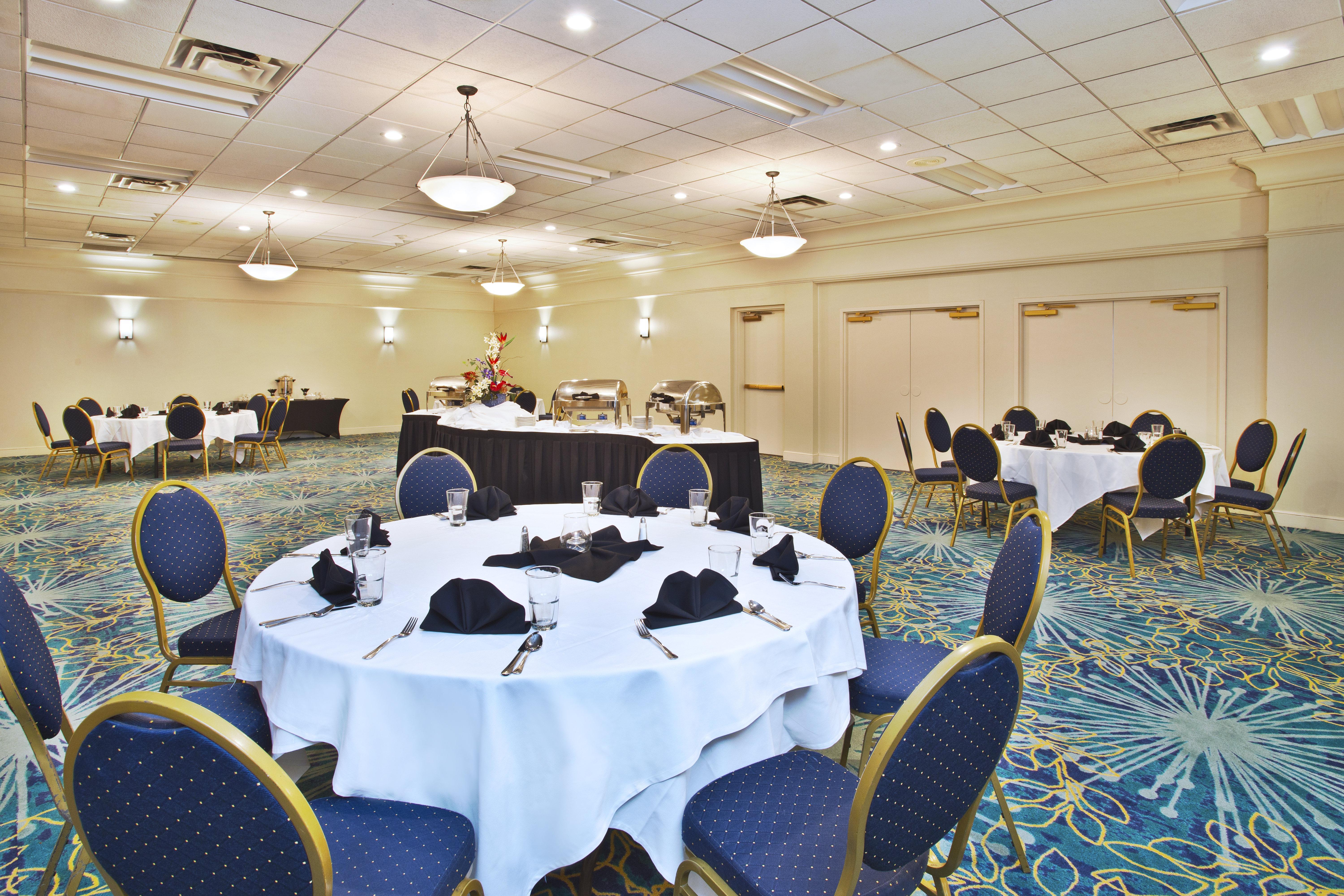 Montrose Holiday Inn Akron-West By Ihg מראה חיצוני תמונה