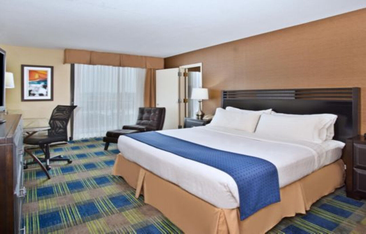 Montrose Holiday Inn Akron-West By Ihg מראה חיצוני תמונה